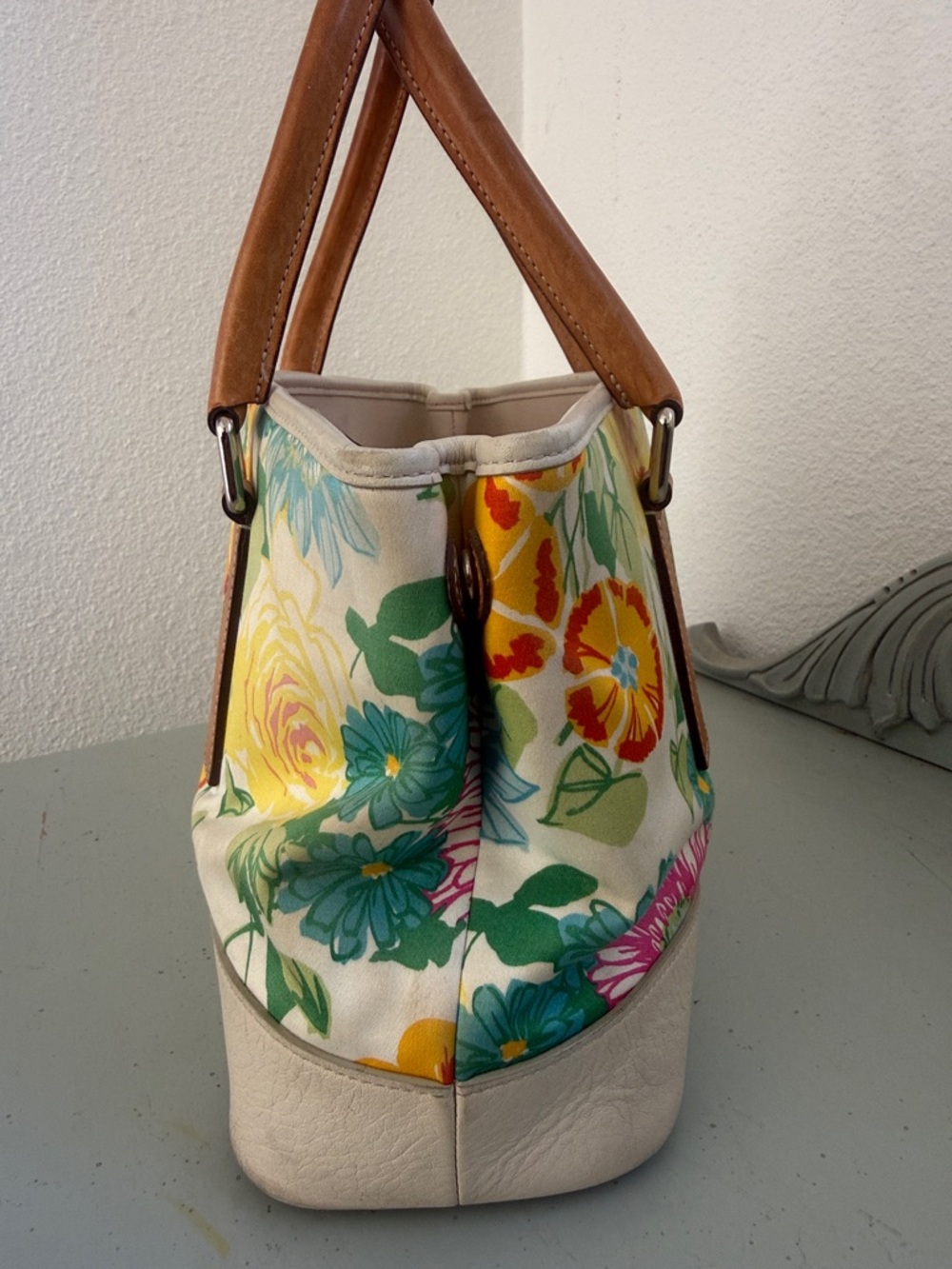 2002Vintage Y2K Coach Hamptons Floral Tote 7746, Printed Canvas and Vachetta - Picture 4 of 12